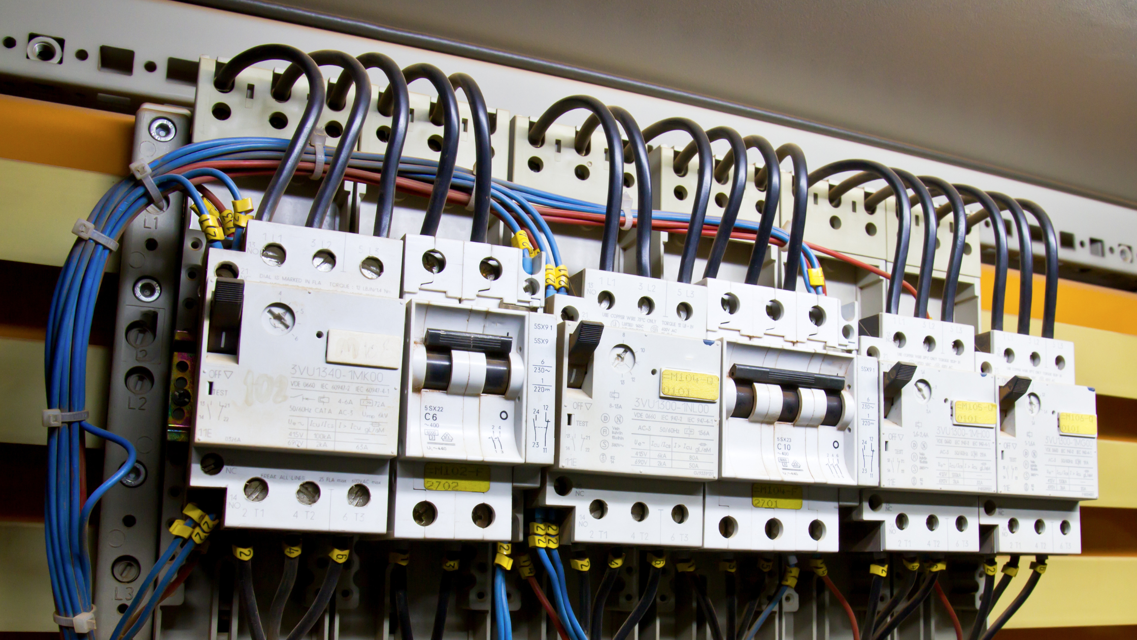 UPS System Rental in Houston