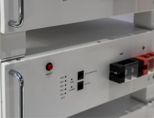 Generator vs Temporary UPS in Houston’s High-Demand Facilities: Which Comes First?